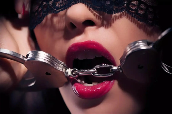 西檬之家-字母圈的Tickle是什么？BDSM新人入圈指南