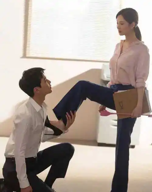 【西檬之家】BDSM新人入圈：从恋足到SSC原则的权威指南